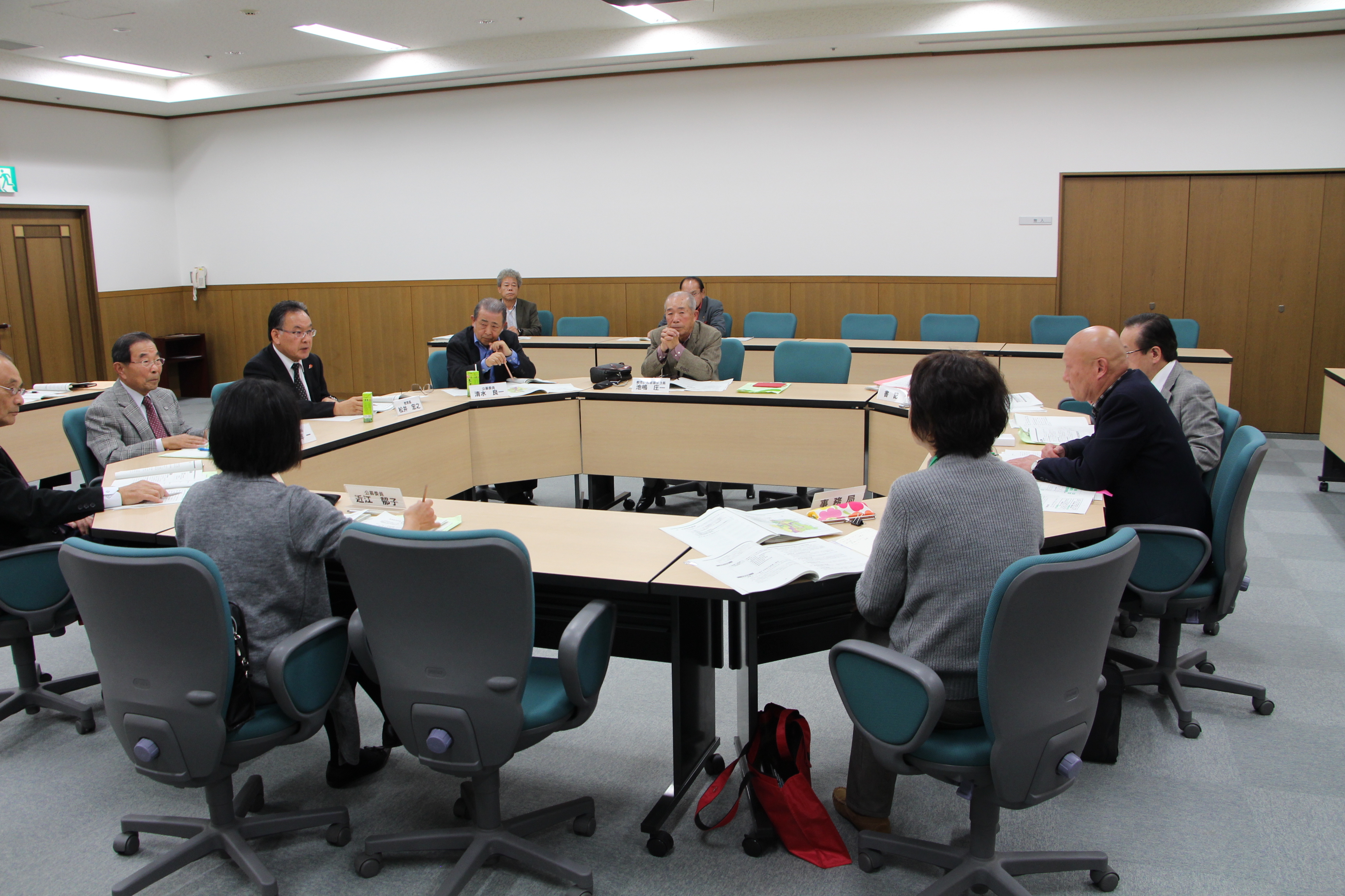 第4次広陵町総合計画後期基本計画策定懇話会（第3回）の様子