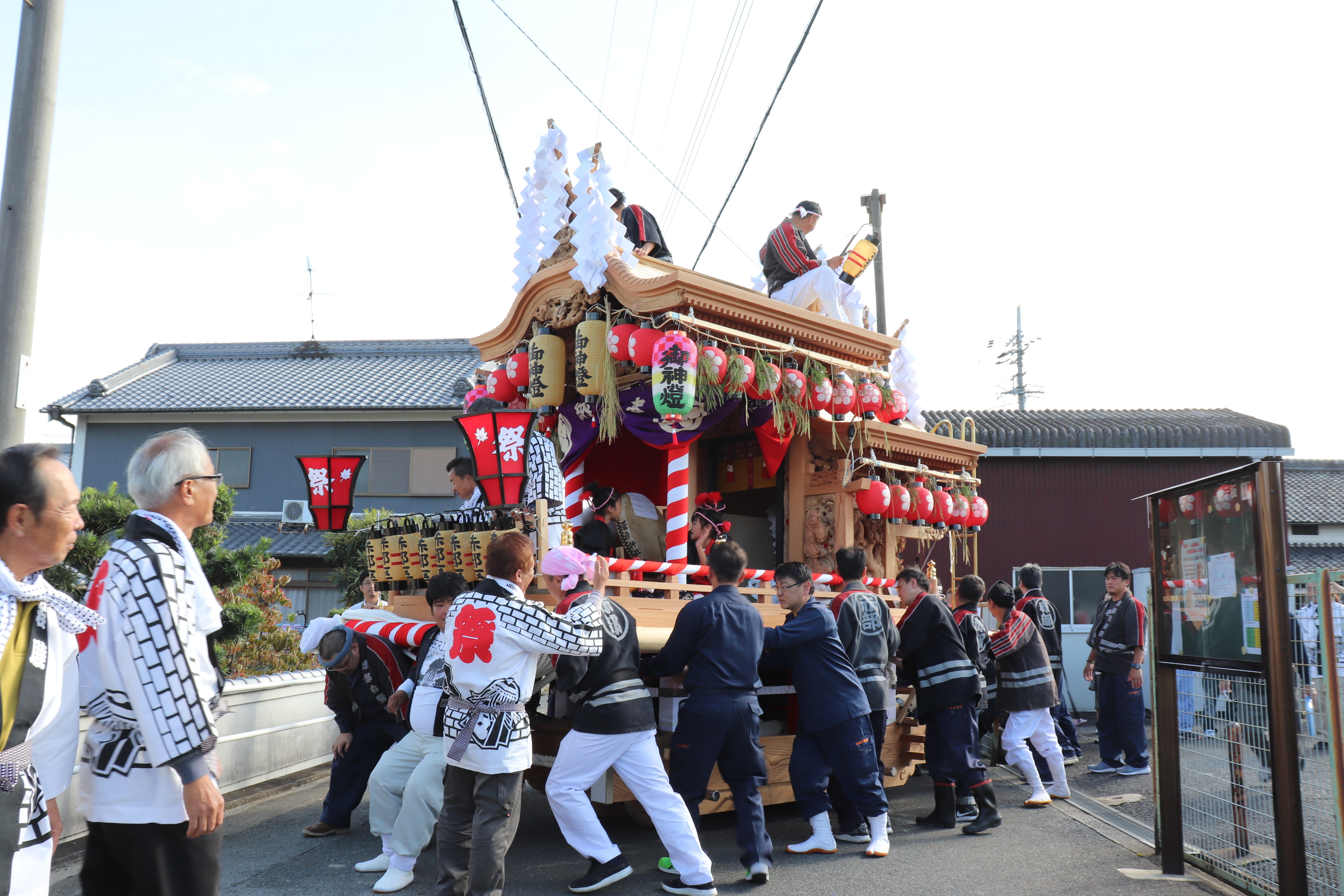 赤部区山車出陣