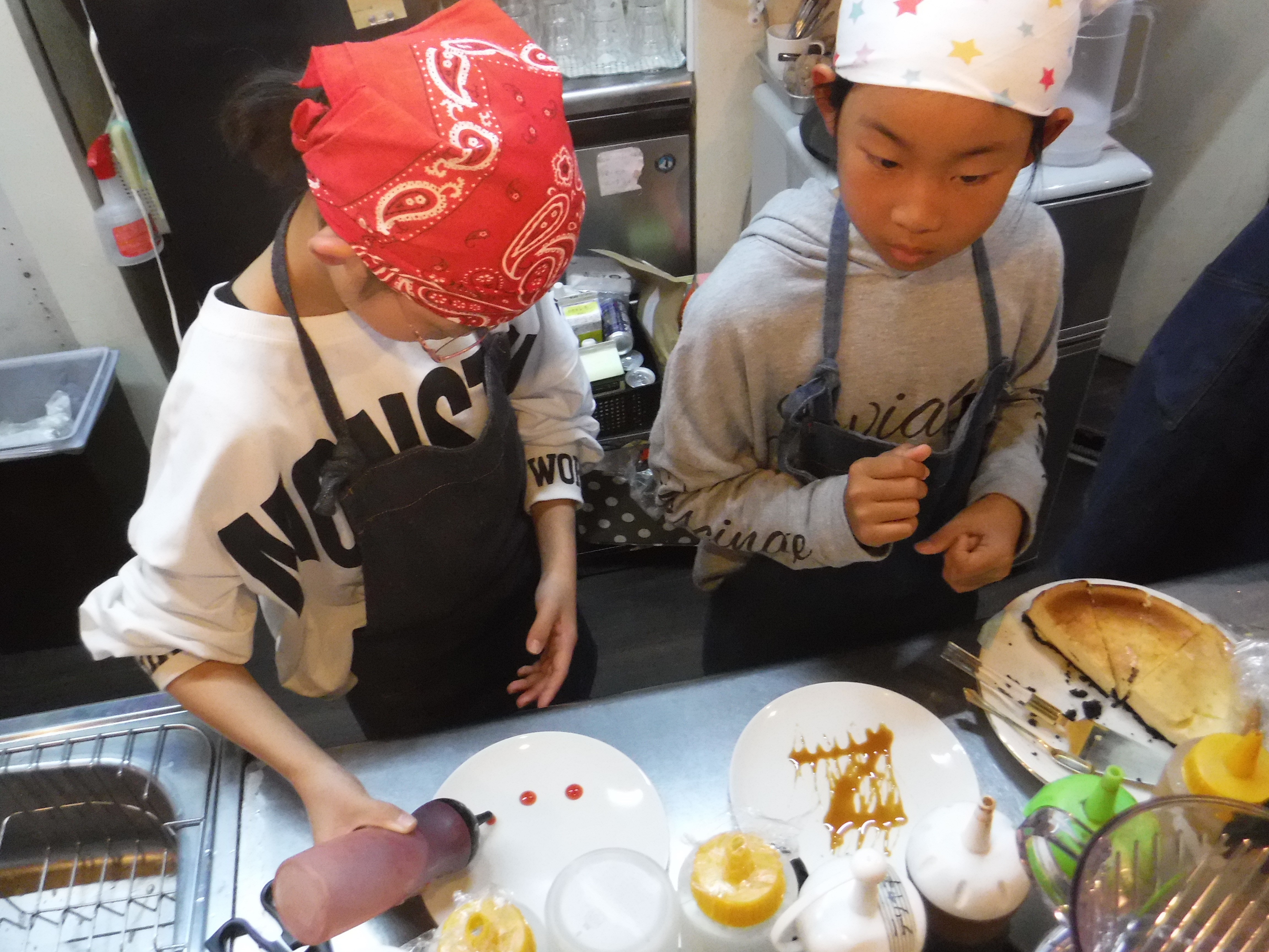 大仏Café Koryo naraでのこどもお仕事体験の様子2