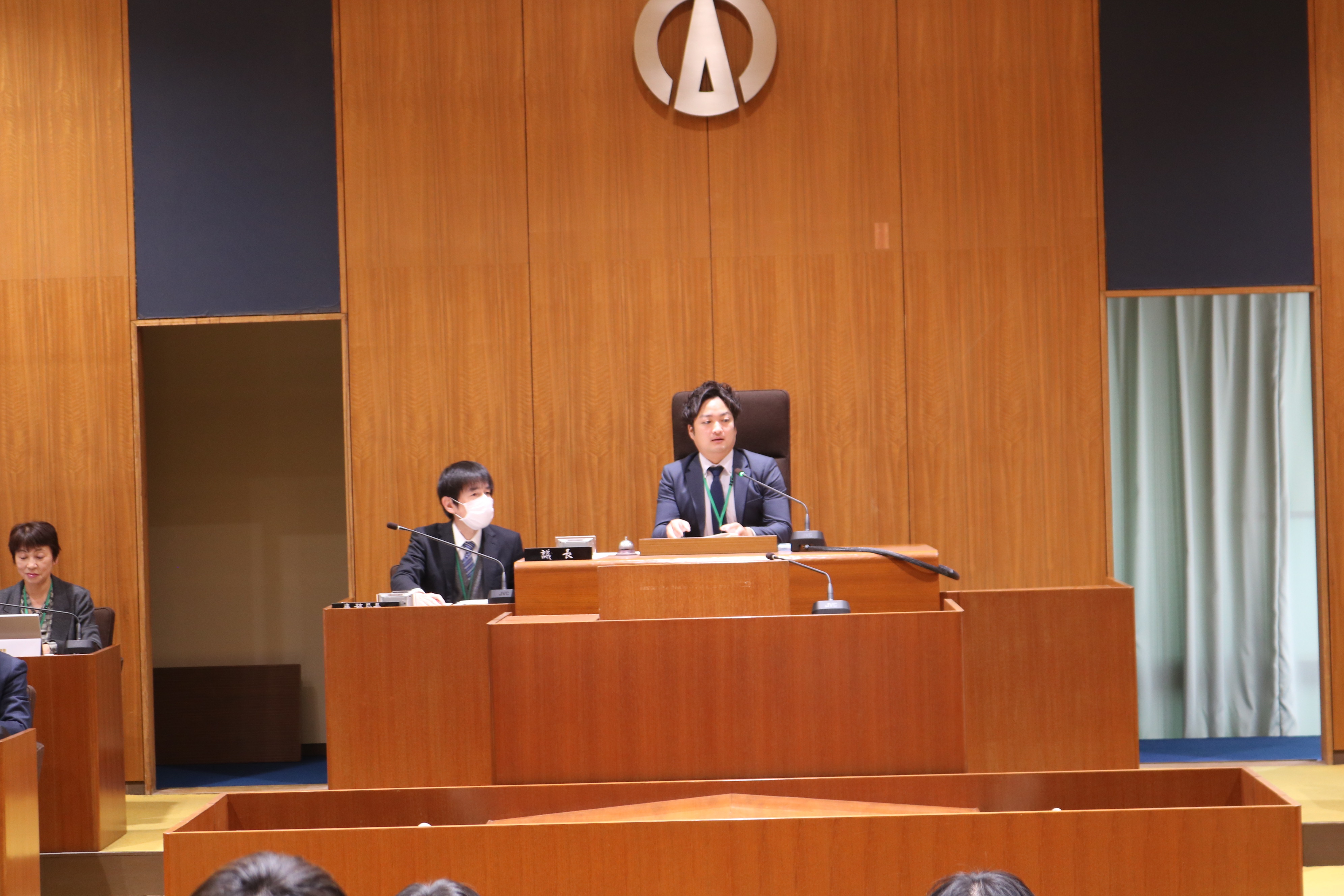「萱野青年団」一般質問の様子3