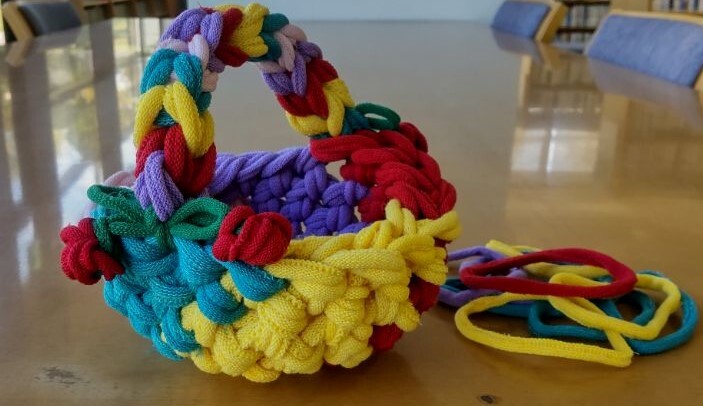 横からの小物見本写真